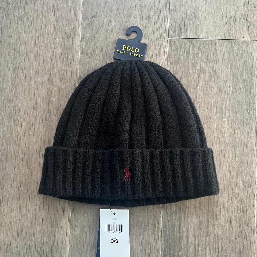 New with tags Polo Ralph Lauren mens signature merino cuffed beanie. “One size.”